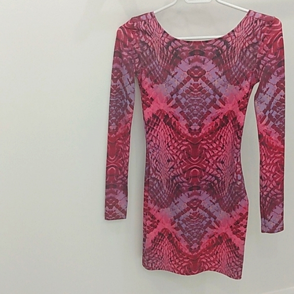 Bodycon Pink Patterned Dress - Picture 1 of 3